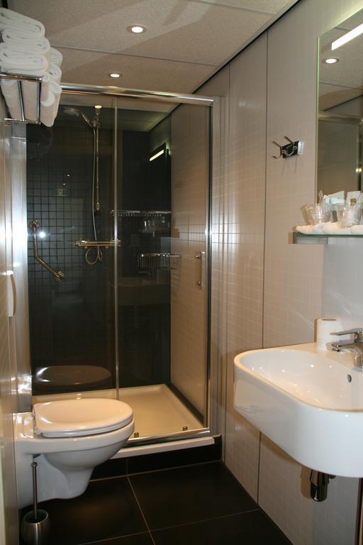 דרונטן Hotel Het Galjoen מראה חיצוני תמונה