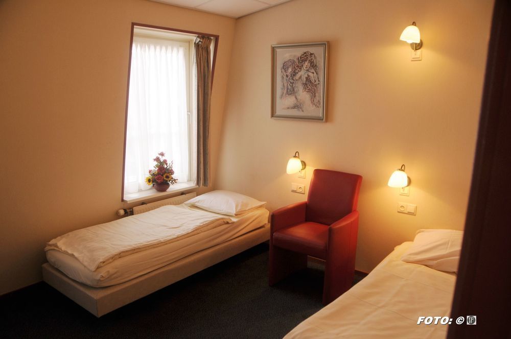 דרונטן Hotel Het Galjoen מראה חיצוני תמונה